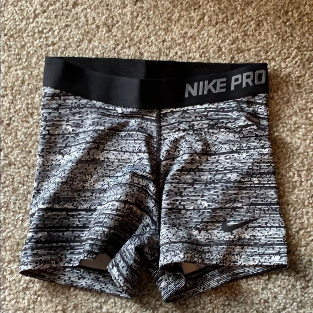 Nike pro compression shorts